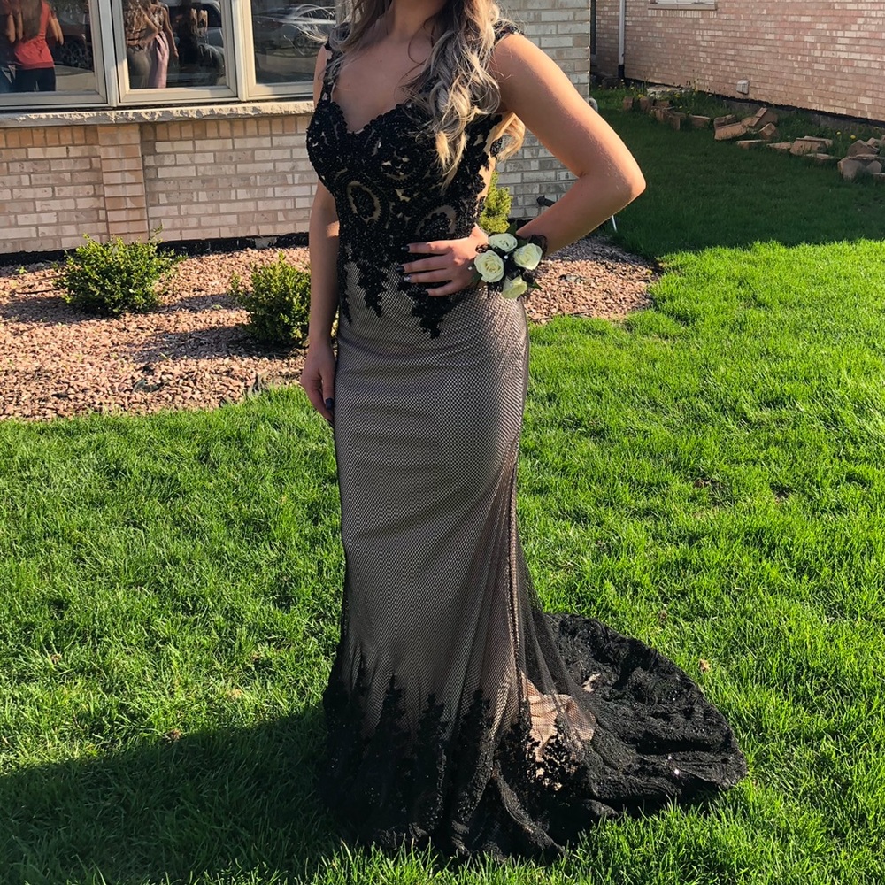 PROM DRESS